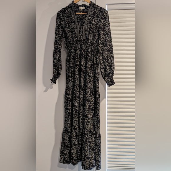 Max Studio Tiered long sleeve maxi dress floral small - Picture 1 of 6